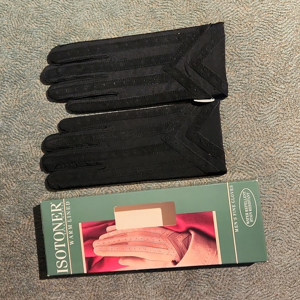 New Isotoner mens gloves
